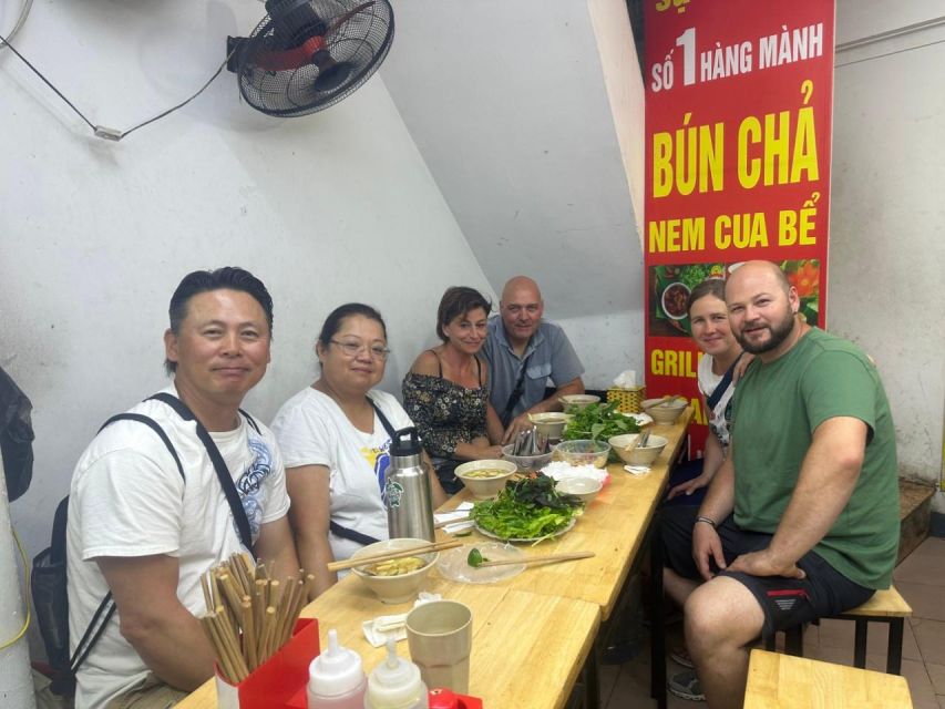 Hanoi Street Food Tour With Local Guide - Tour Itinerary