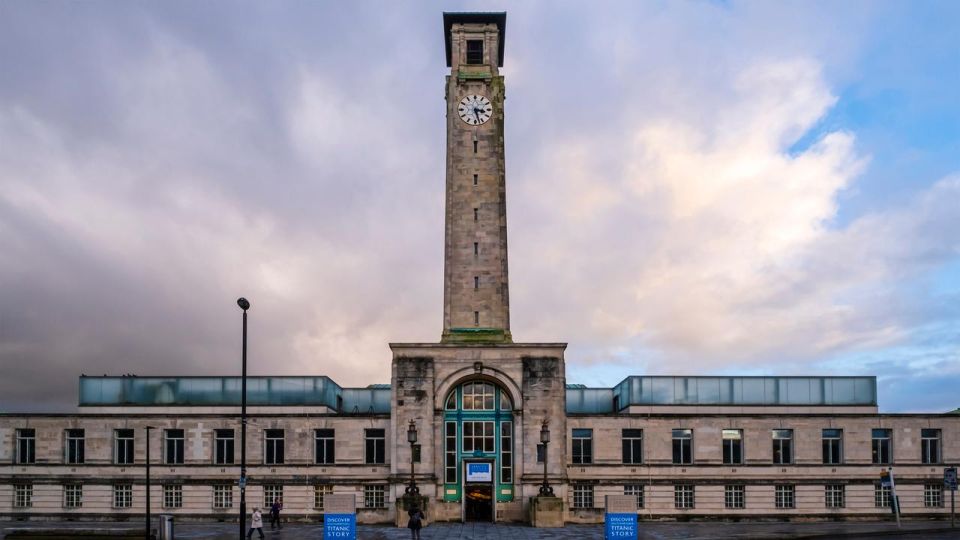 Heritage of the Titanic: Southampton Private Walking Tour - Meeting Point