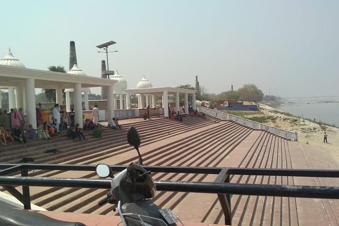 Historic Gurudwara Tour of Patna - Visit Gurudwara Sri Guru Ka Bagh Sahib