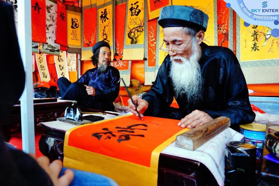 Ho Chi Minh City: Private Calligraphy Workshop With Tea - Location and Experience Details