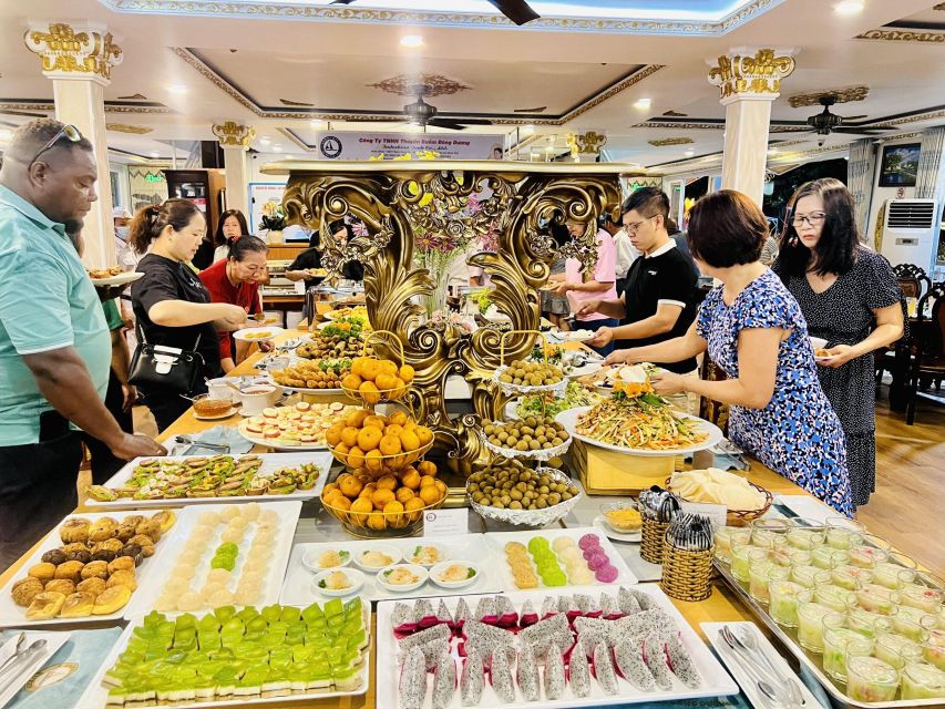 Ho Chi Minh City: Saigon River Buffet Dinner Cruise - Visual and Gastronomic Delight
