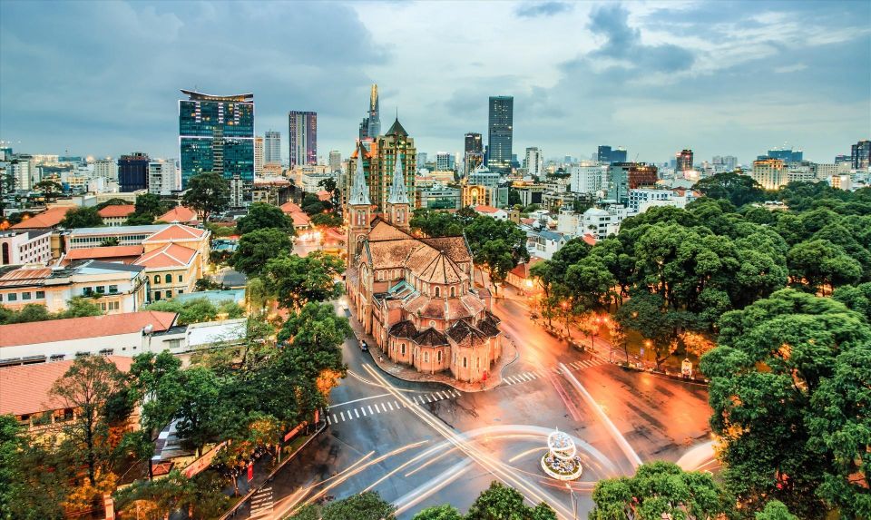 Ho Chi Minh: Saigon City - One Of The Most Developed Cities - Meeting Point and Directions Details