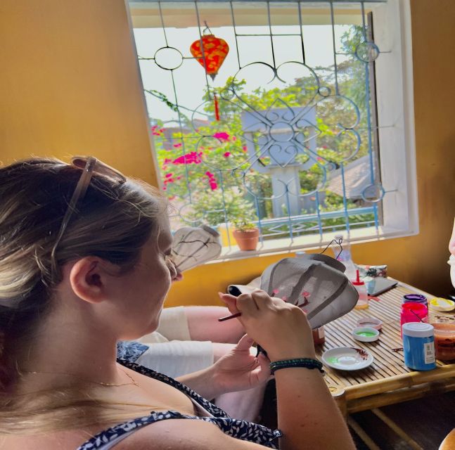 Hoi An: Foldable Lantern Making Class With Acrylic Painting - Acrylic Painting Techniques