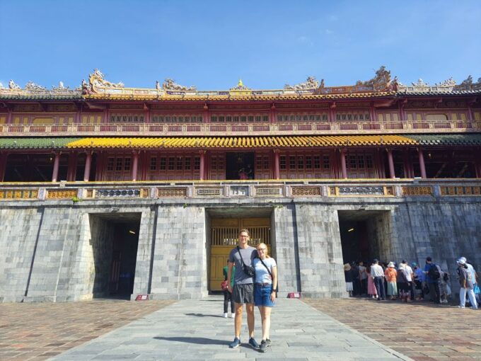 Hue Royal Tombs and Citadel , Thien Mu Pagoda by Dragon Boat - Pickup Instructions