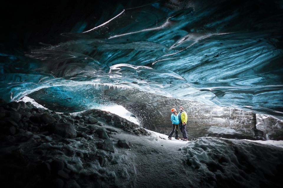 Iceland: Ice Cave Captured With Professional Photos - Common questions