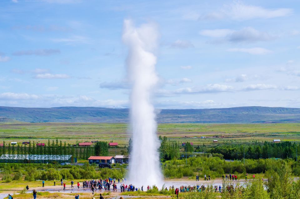 Iceland Stopover: The Golden Circle Tour - Safety Measures