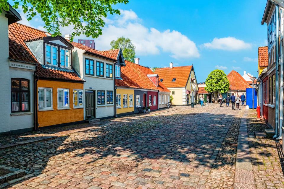 Inspiring Odense - Walking Tour for Couples - Tour Guide and Accessibility