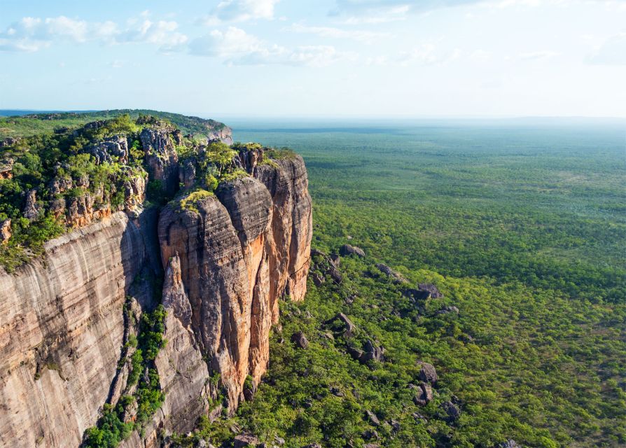 Jabiru: 30 Minute Scenic Flight Over Kakadu National Park - Meeting Point Information