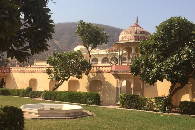 Jaipur: Immersive Full Day Tour in Private Car - Cultural Immersion
