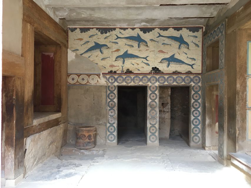 Knossos Palace Skip-The-Line Guided Tour With Max. 8 People - Customer Reviews