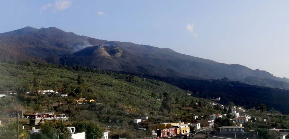 La Palma: Guided Tour to Tajogaite Volcano With Transfer - Transportation Information
