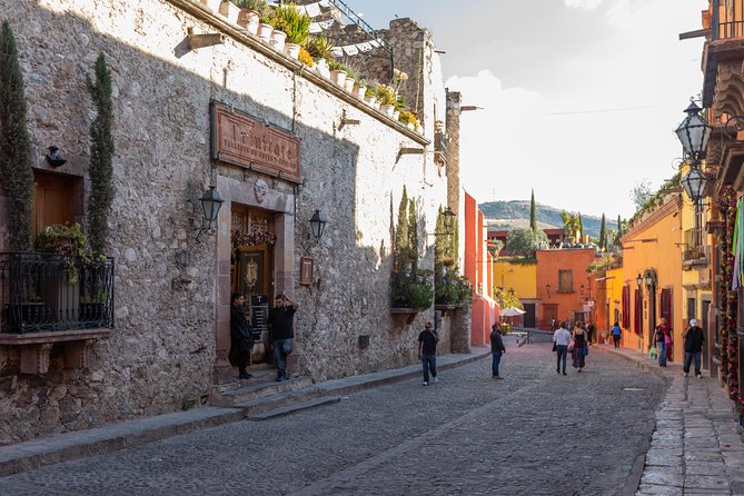 Landmarks and Lunch With Taste of San Miguel Food Tours - Lunch Experience