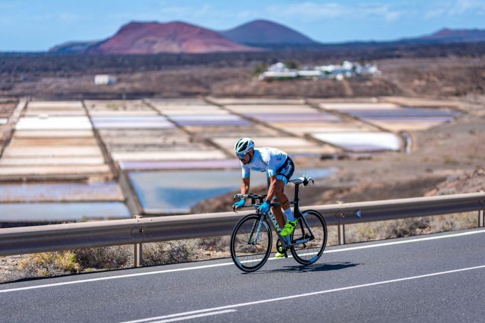 Lanzarote: Guided Road Bike Tour - Experience Highlights and Itinerary