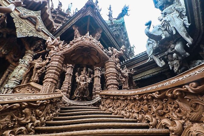 Leamchabang - Pattaya Half Day City Tour & The Sanctuary Of Truth - Group Size Options
