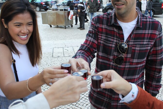 Lisbon Downtown Private Guided Tour With a Local - Common questions