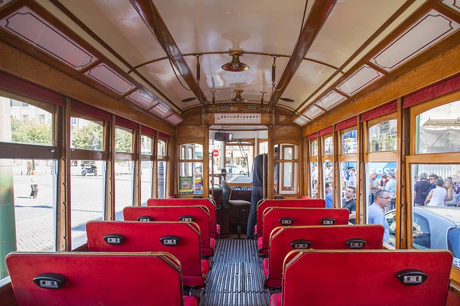 Lisbon Hills Red Tram by Tram 28 Route - Route Planning Tips