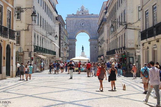 Lisbon Outlet Shopping - Half Day Private Tour - Private Tour Experience