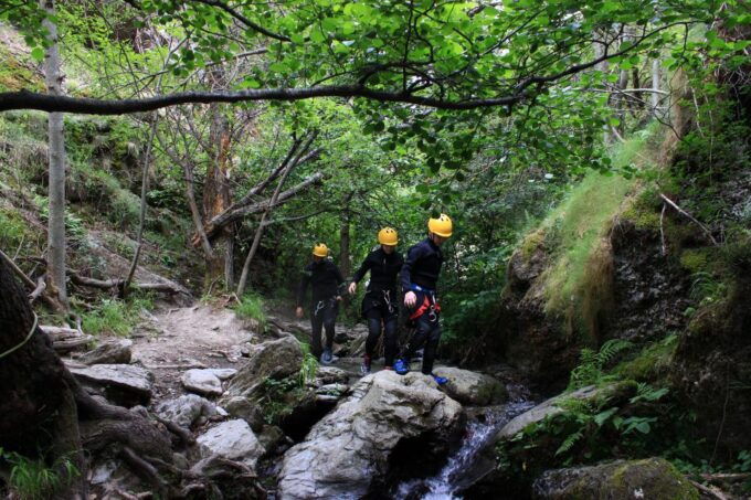 Llavorsí: Pallars Sobirà Canyoning - Canyoning Highlights