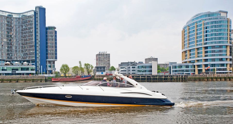 London: 2 Hour Private Luxury Yacht Hire on the River Thames - Learn About Londons History With a Dedicated Crew