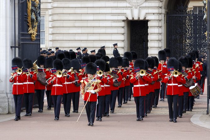 London Changing of the Guards Ceremony Private Walking Tour - Essential Details