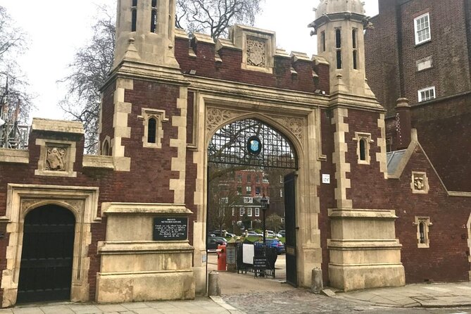 London's Historical Pubs: A Self-Guided Audio Tour - Tour Preparation