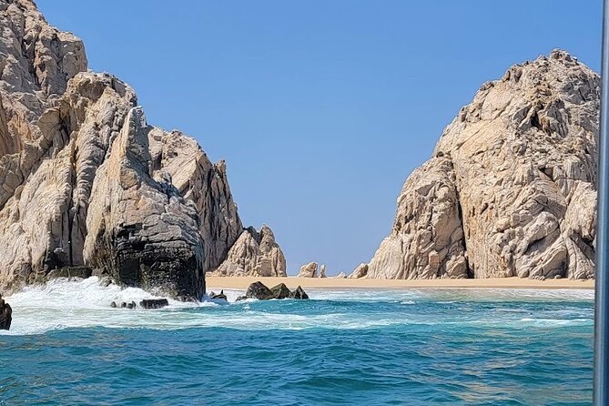 Los Cabos Private Yacht Tour, Water Activities, Lunch and Drinks - Booking Information and Pricing