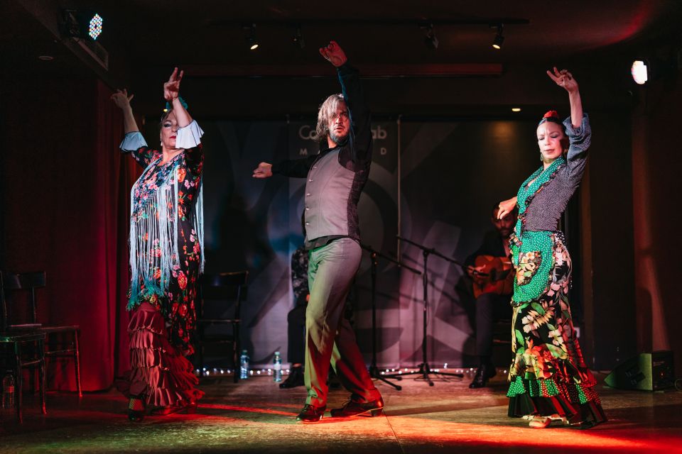 Madrid: Flamenco Show at Café Ziryab - Café Ziryab Atmosphere Description