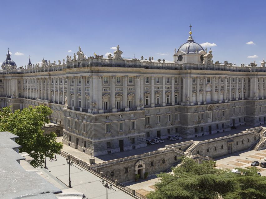 Madrid Panoramic Tour by Bus - Itinerary