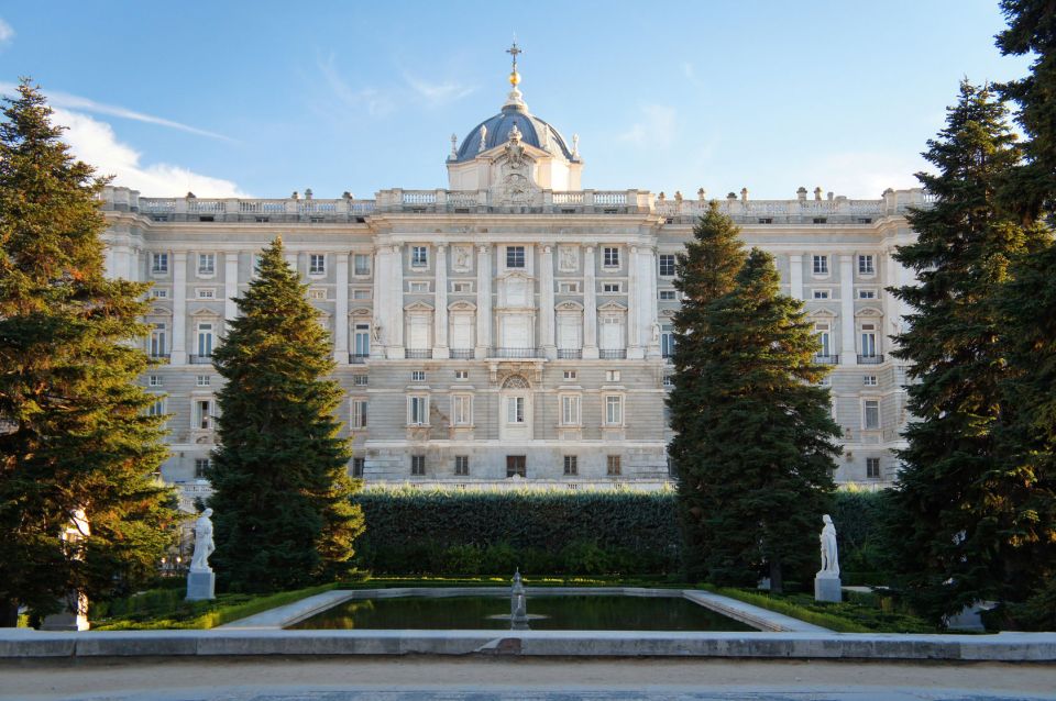Madrid: Royal Palace Monolingual Guided Tour - Inclusions