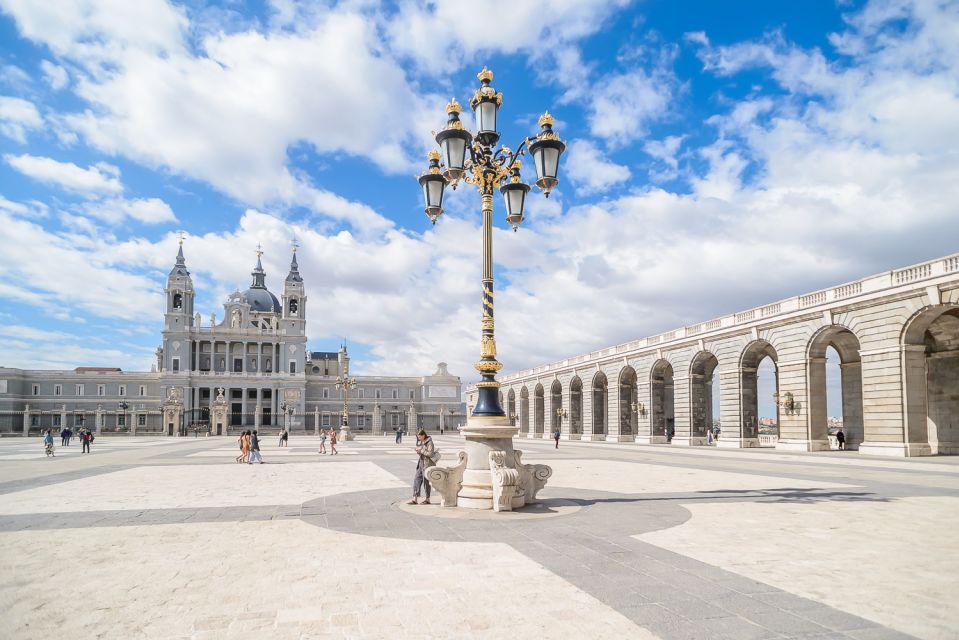 Madrid: Royal Palace Tour With Optional Royal Collections - Language Options