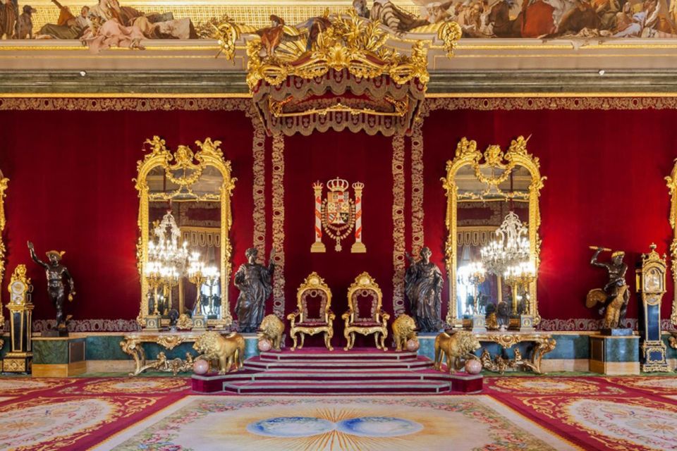 Madrid: Royal Palace VIP Tour With Skip-The-Line Ticket - Royal Palace Itinerary