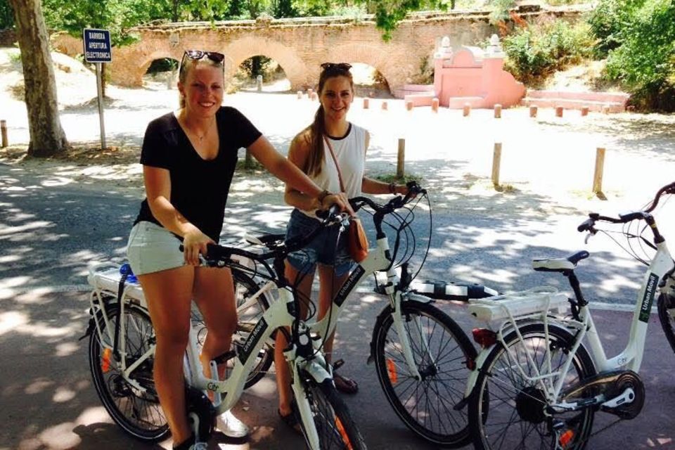 Madrid'S River Side & Casa De Campo Electric Bike Tour - Directions and Tips