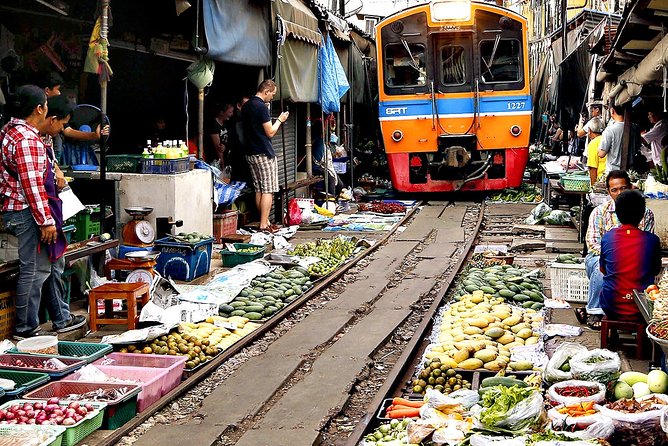 Maeklong Railway Market, Floating Market & Nakhon Pathom City Tour From Bangkok - Cancellation Policy Details