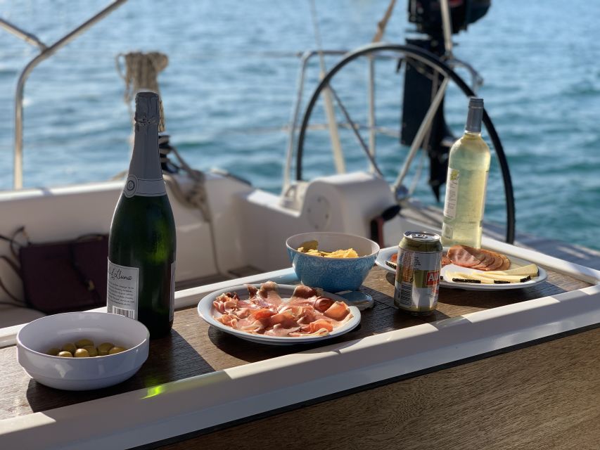 Mallorca: Midday or Sunset Sailing With Snacks and Open Bar - Safety Measures