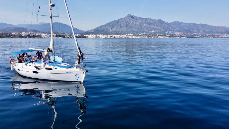 Marbella: Sunset Luxury Sailing Cruise in Puerto Banús - Directions