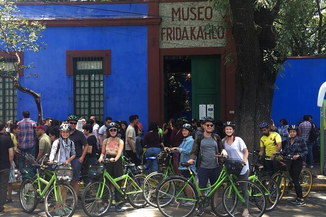 Mexico City Bike Tour With Coyoacan and Frida Kahlo Museum - Guide Appreciation and Expertise