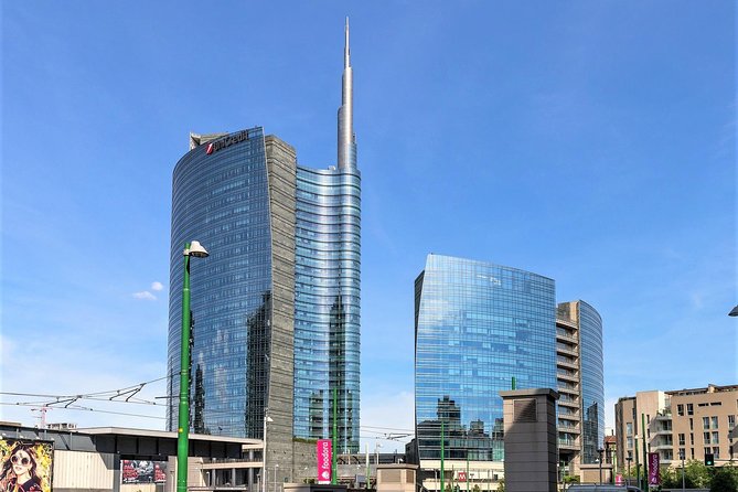 Milan Skyscrapers Guided Tour: Porta Nuova, Unicredit Tower & Vertical Forest - Cancellation Policy Details