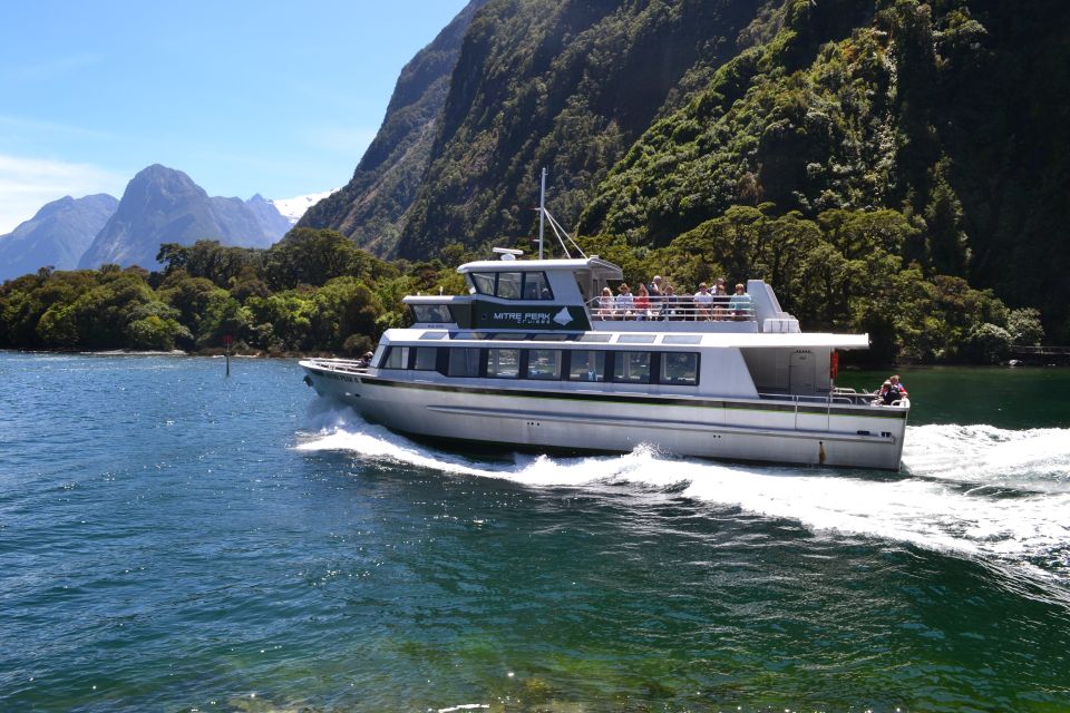 Milford Sound: Small-Group Tour From Te Anau - Scenic Stops