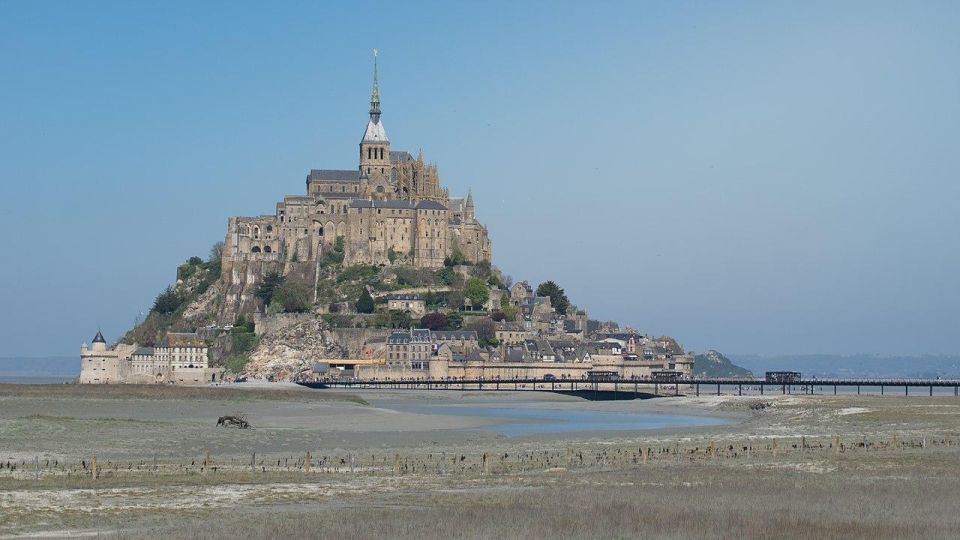 Mont Saint Michel: Departure From Le Havre, Deauville, Honfleur - Departure From Honfleur