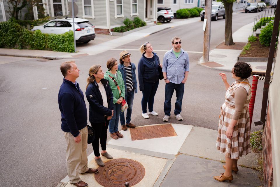 Newport: Golden to Gilded Age Guided Walking Tour - Evolution From War to Resort Destination