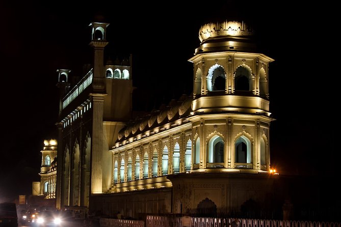 Night Walk Lucknow (2 Hours Guided Walking Tour) - Meeting and Pickup Information