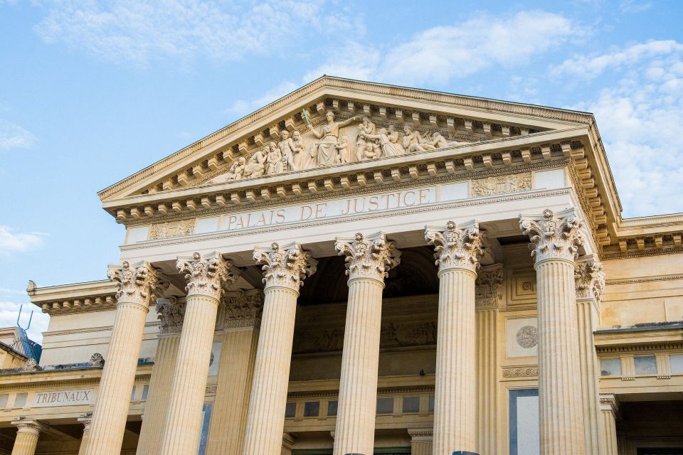 Nimes Historical Center 2-Hour Private Walking Tour - Key Attractions to Explore