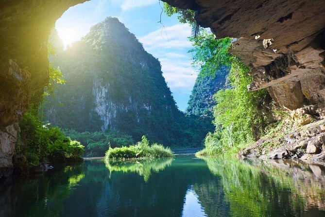 Ninh Binh-Hoa Lu-Tam Coc - Mua Cave - Dragon Mountain Hiking 1 Day Tour - Tour Logistics