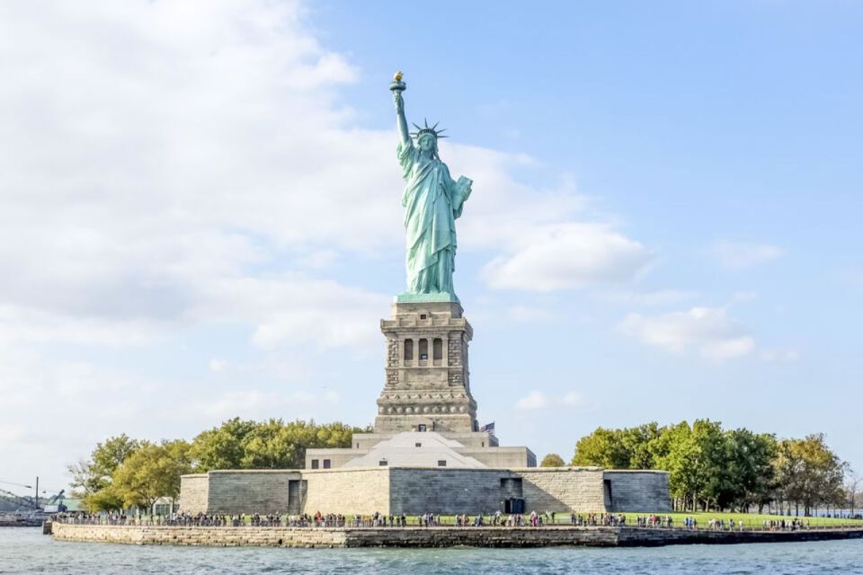 NYC: Circle Line Statue of Liberty Cruise Skip-The-Line - Booking Information