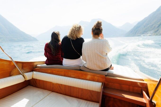 OnlyWood 4 Lake Como: Hidden Gems Wooden Boat Tour - Inclusions and Exclusions