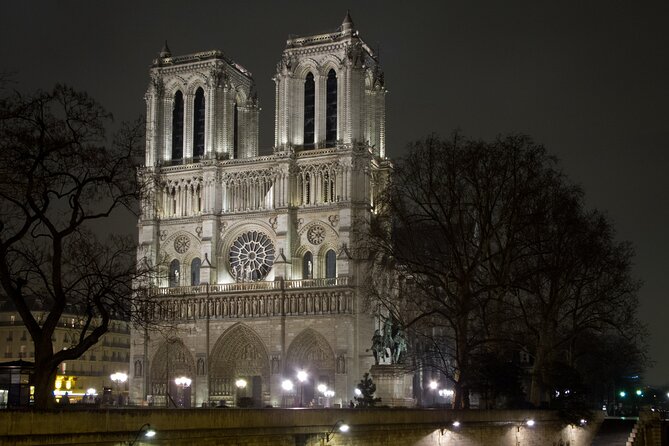 Paris by Night Walking Tour - Tour Starting Point and Finale