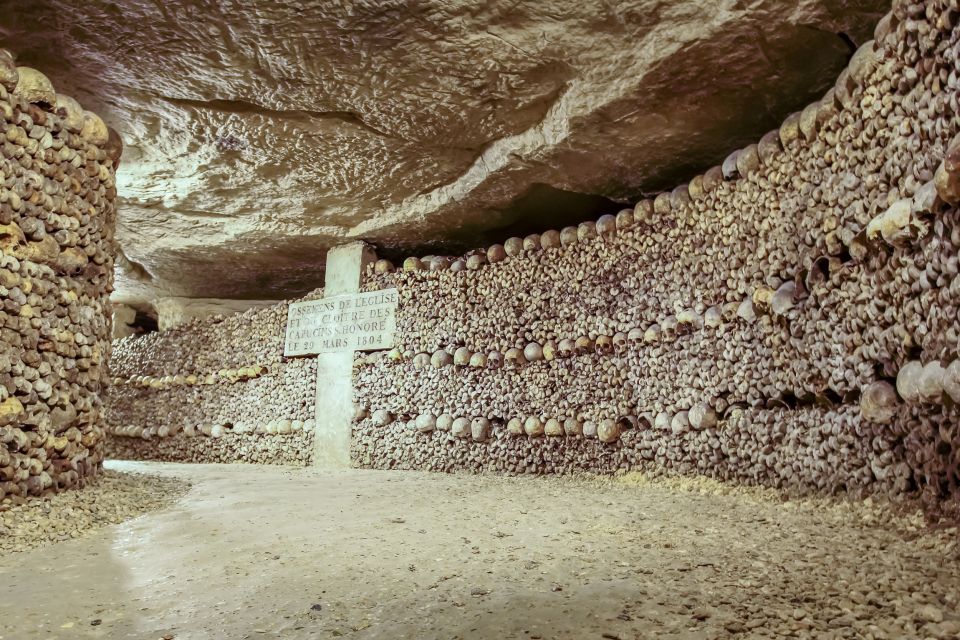 Paris Catacombs: VIP Skip-the-Line Restricted Access Tour - Underground Exploration