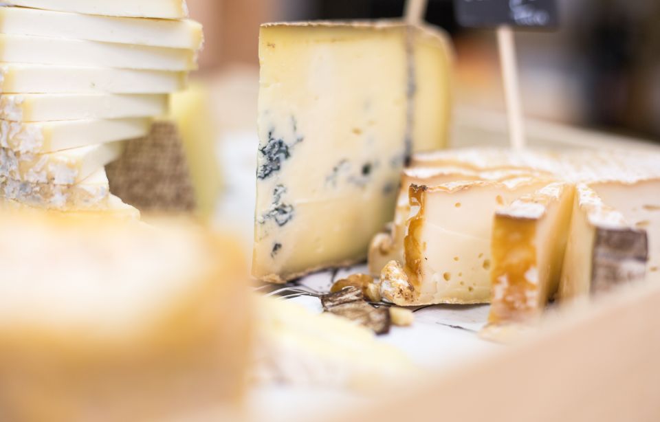 Paris: Cheese and Wine Tasting - Become a Wine-and-Cheese Connoisseur