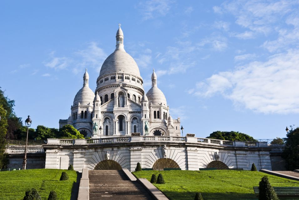 Paris: Montmartre and Sacré-Coeur Walking Tour - Important Information