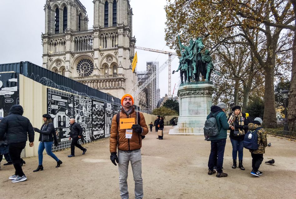 Paris: Notre Dame Outdoor Walking Tour With Crypt Entry - Important Information